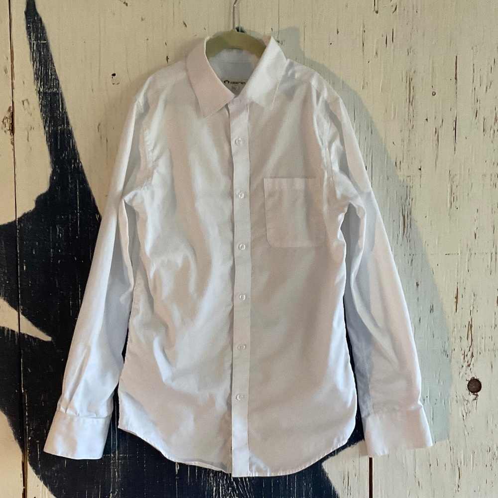 APPAMAN PREMIUM WHITE STANDARD BUTTON DOWN SHORT SZ: 14